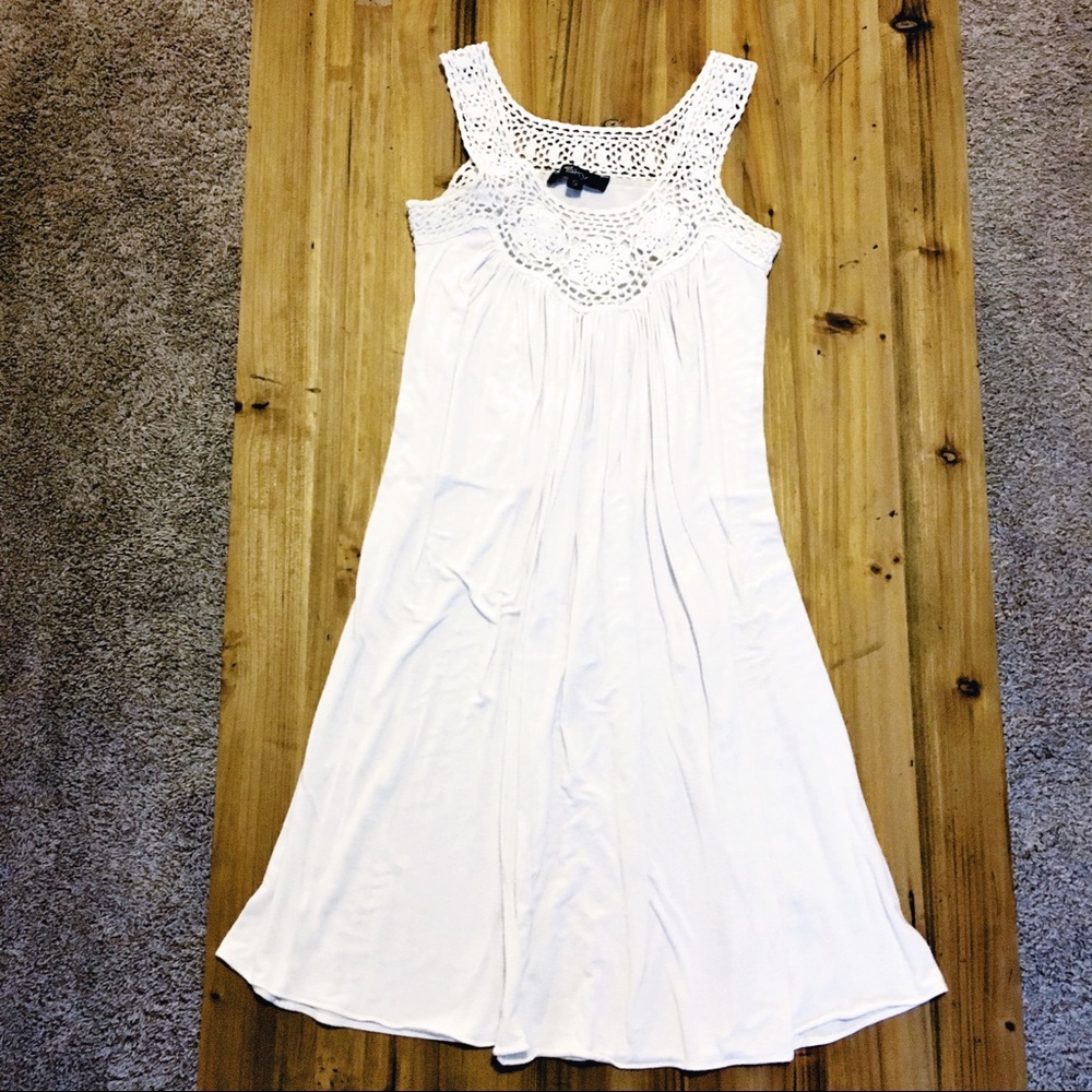 Stretchy White Dress